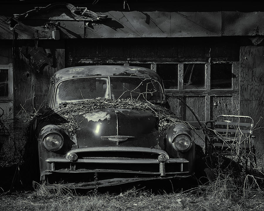 1950s Chevrolet DeLuxe Photograph by Daniel Brinneman