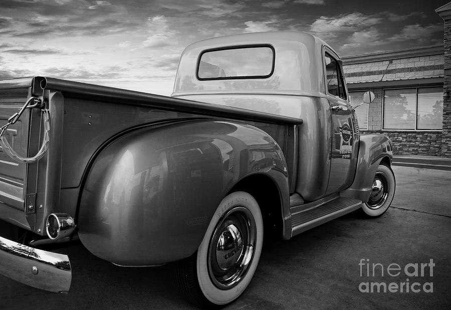 1954 Chevrolet 3100 Half-Ton Pickup #7953BW Photograph by Earl Johnson