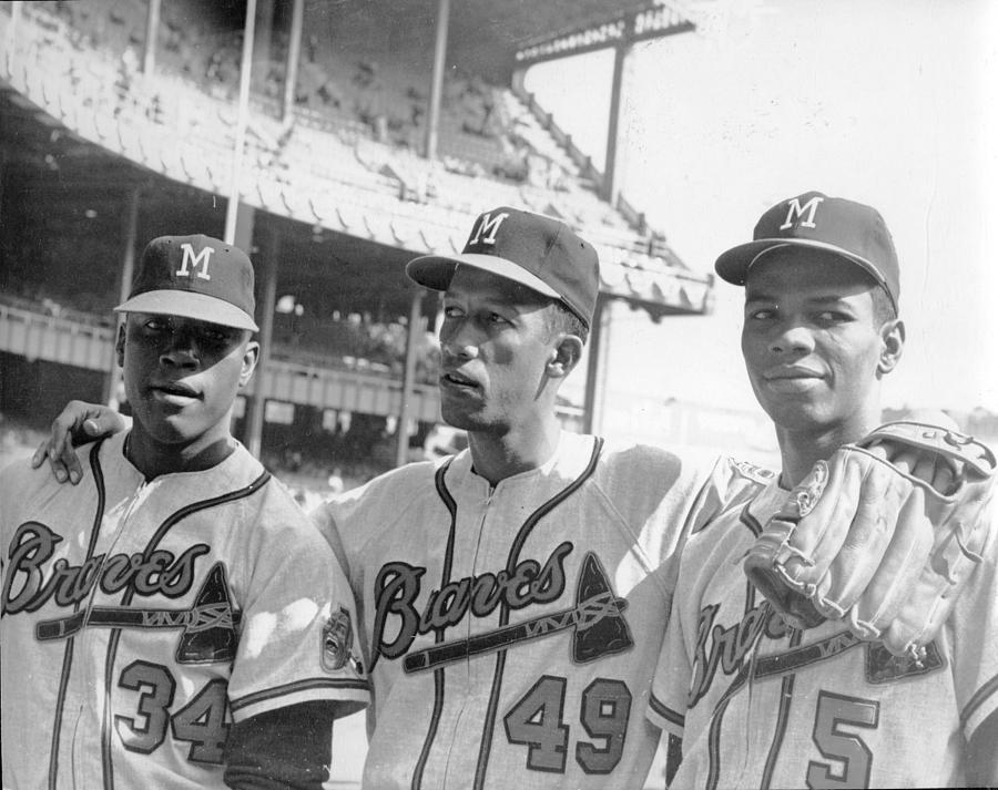 1958 World Series Milwaukee Hispanics Photograph by Transcendental Graphics