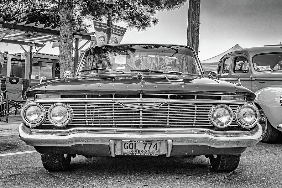 1961 Chevrolet Impala Sport Coupe Photograph By Gestalt Imagery - Pixels