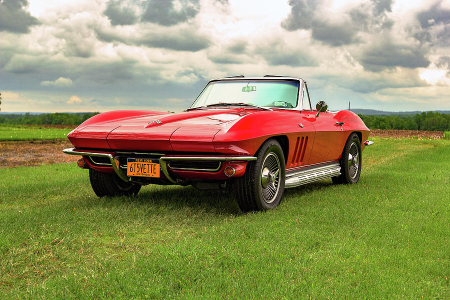 1965 C2 Chevy Corvette Photograph by Lou Cardinale - Fine Art America