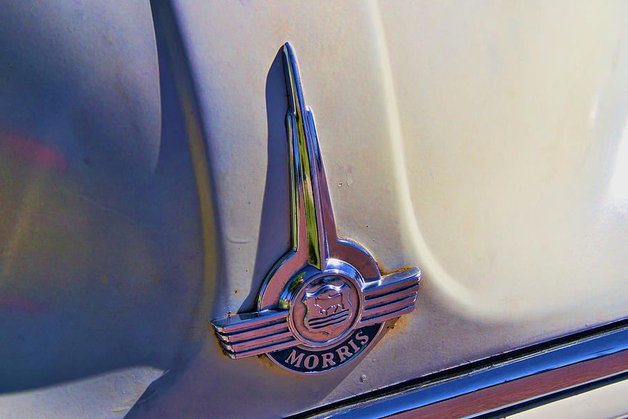 1966 Morris Minor 1000 Emblem And Logo Photograph by Nick Gray - Fine ...