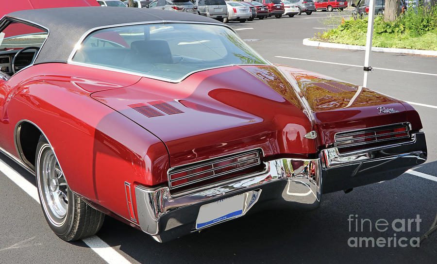 1971 Buick Riviera Taillights 9568 Photograph by Jack Schultz