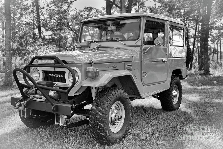 1976 Toyota Fj 40 Landcruiser Photograph