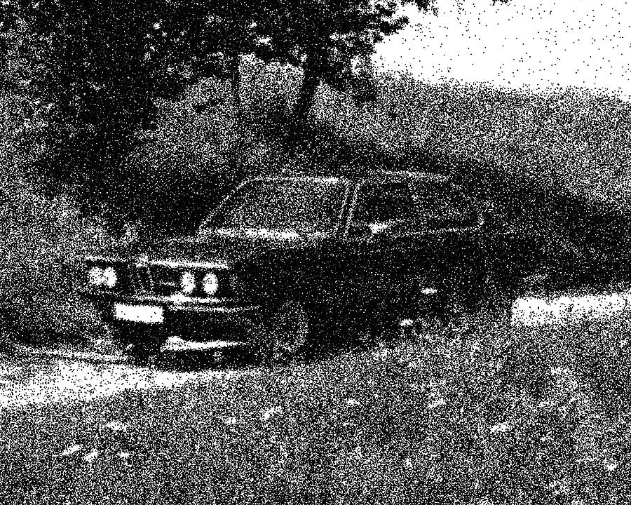 1978 Bmw 323i Classic Cars - Dotted Art Poster Digital Art