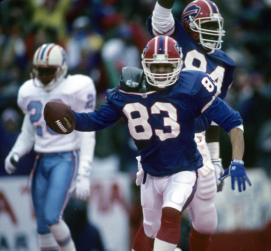 1992 AFC Wild Card Playoff Game - Houston Oilers vs Buffalo Bills - January 3, 1993 Photograph by Joel Zwink