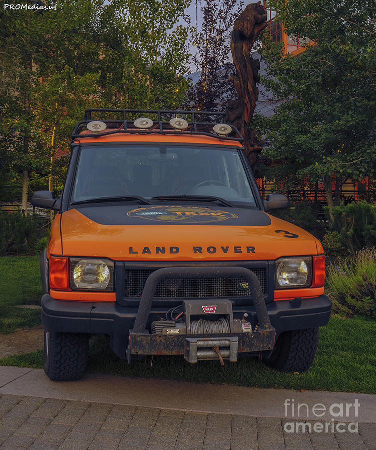 1999 Land Rover discovery trek edition Photograph by PROMedias US