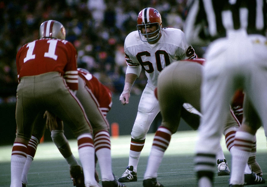 Atlanta Falcons vs San Francisco 49ers - December 10, 1972 #2 Photograph by James Flores