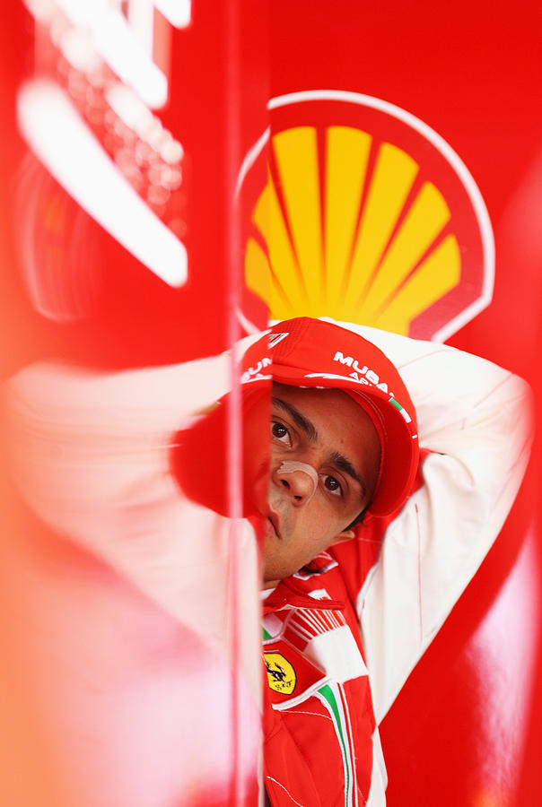 Bahrain Formula One Grand Prix: Practice #2 Photograph by Clive Mason