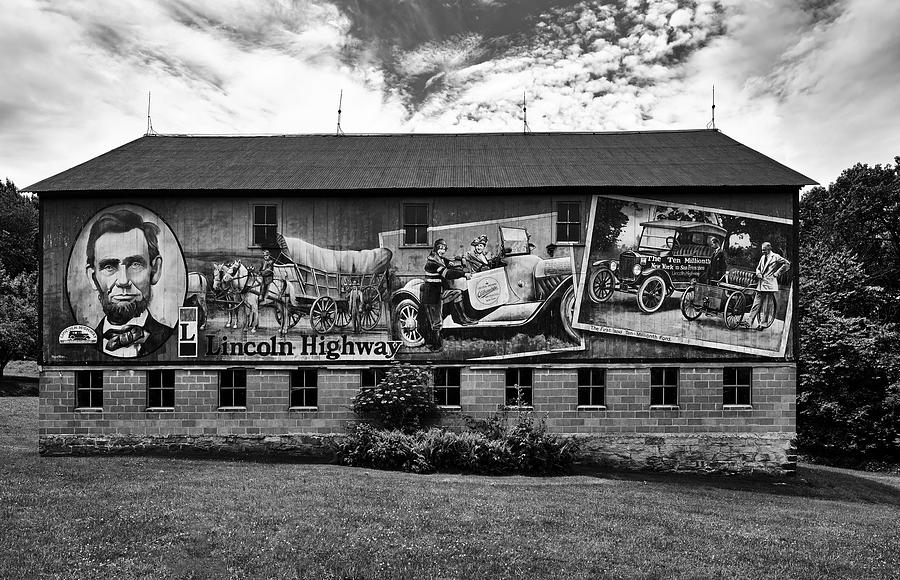 Abraham Lincoln Photograph - Barn Mural Devoted To Scenes Of Lincoln Highway #2 by Mountain Dreams