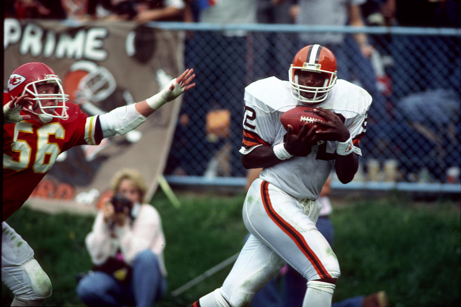 Browns Ozzie Newsome #2 Photograph by George Gojkovich