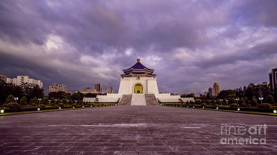 Chiang Kai-shek Memorial Hall Photograph