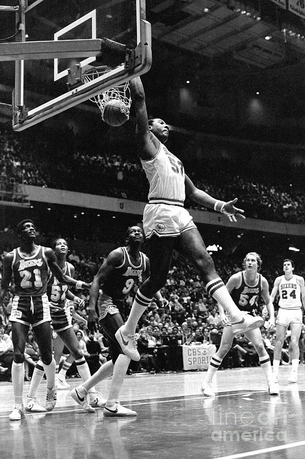 Philadelphia 76ers Photograph - Darryl Dawkins #2 by Jim Cummins
