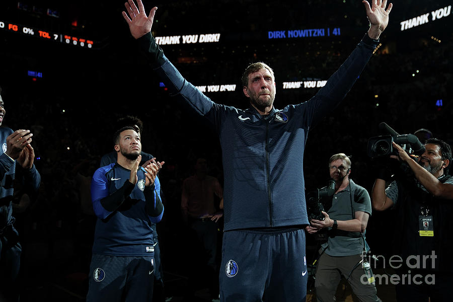 Dirk Nowitzki Photograph by Darren Carroll Dirk Nowitzki Photograph by Darren Carroll