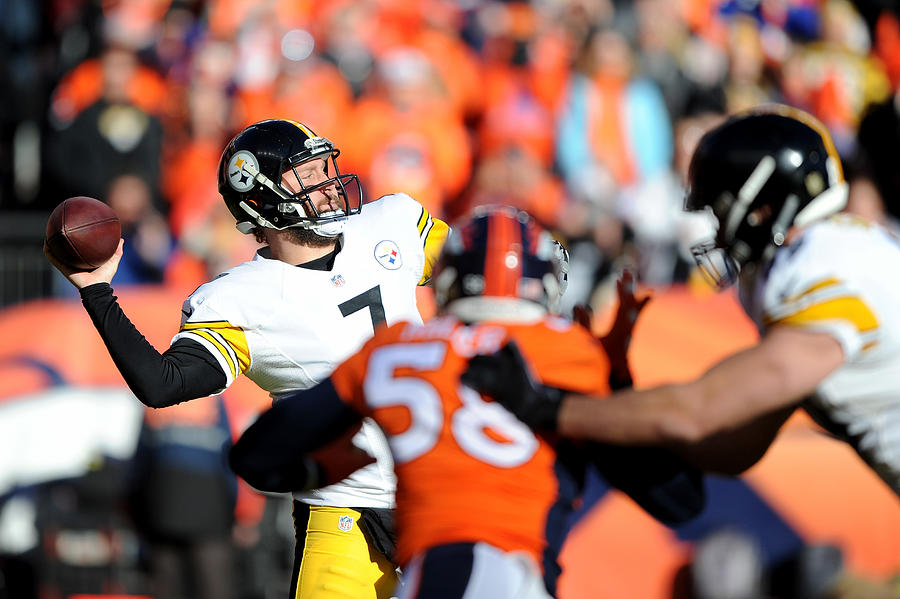 Divisional Round - Pittsburgh Steelers v Denver Broncos #2 Photograph by Dustin Bradford