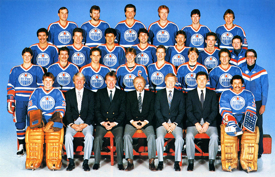Edmonton Oilers #2 Photograph by B Bennett
