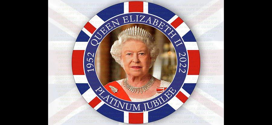 Elizabeth Queen Jubilee platinum 2022 Digital Art by Francesca Mungo ...