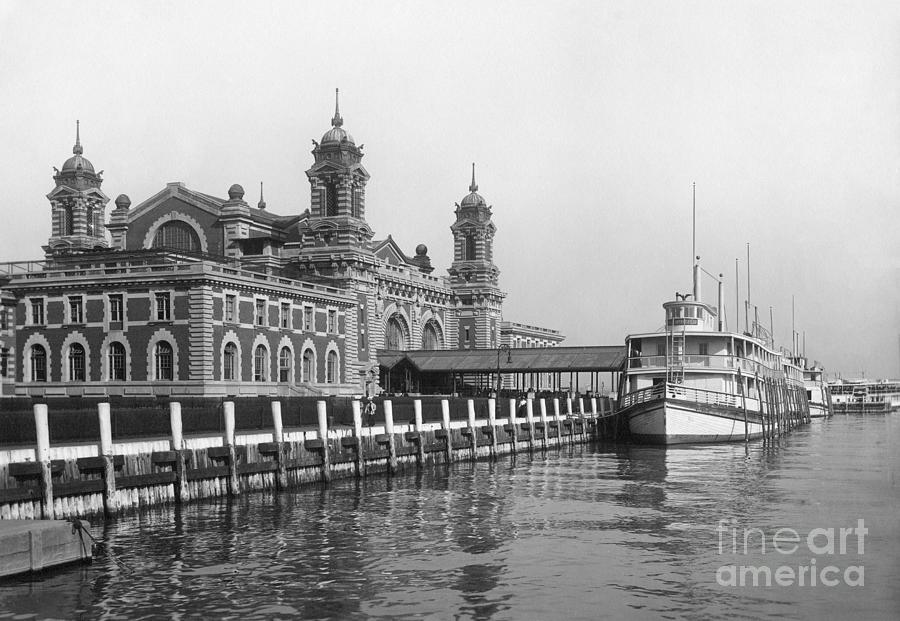 Ellis Island, c1907 #3 Photograph by Edwin Levick