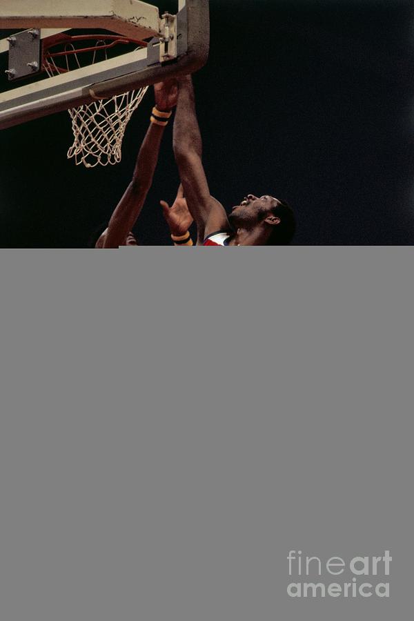 Elvin Hayes #2 Photograph by Dick Raphael