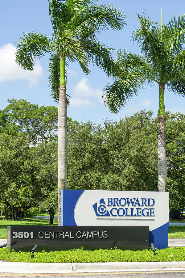 Entrance Sign To The Campus Of Broward College Photograph By Ken Wolter ...