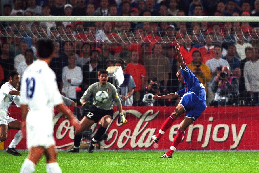 Euro 2000 - France v Italy - Final #2 Photograph by Eric Renard