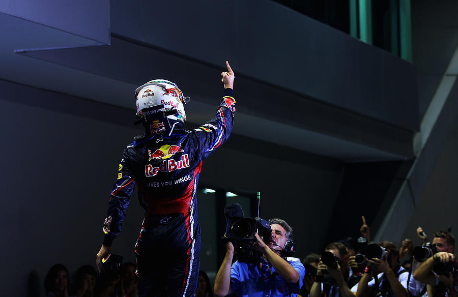 F1 Grand Prix of Singapore - Race #2 Photograph by Vladimir Rys