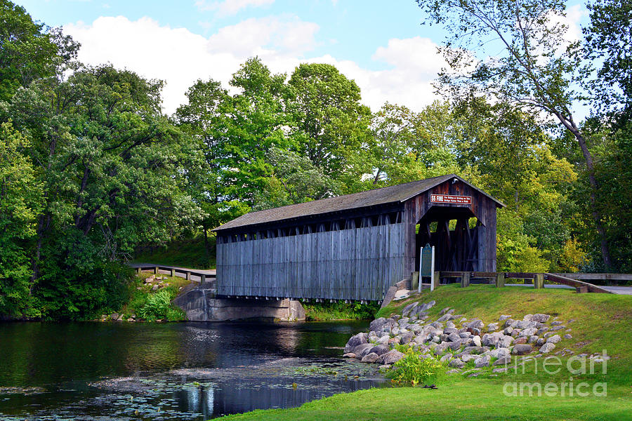 Fallsburg Covered Bridge #2 Photograph by Douglas Vogel - Fine Art America