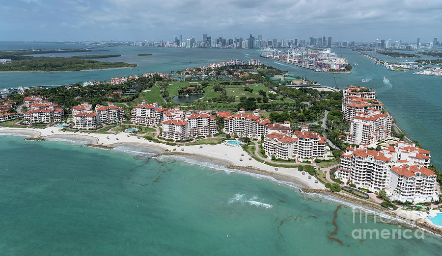 Fisher Island Aerial View #2 Photograph by David Oppenheimer