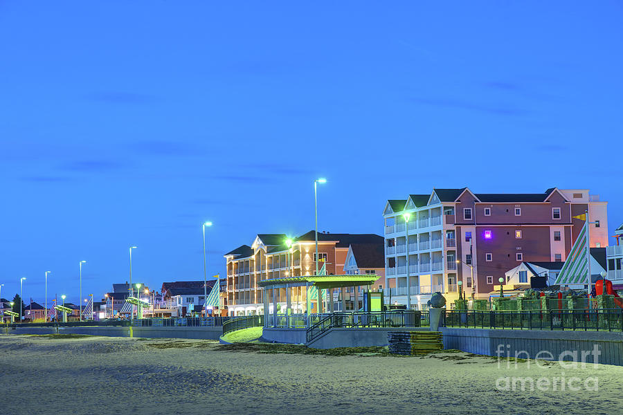 Hampton Beach, New Hampshire Oceanfront Photograph by Denis Tangney Jr