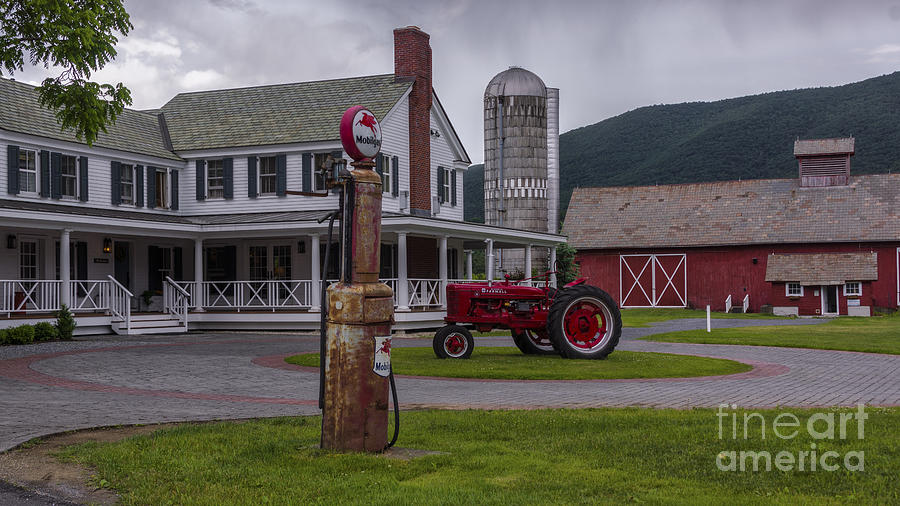 Hill Farm Inn in Sunderland Vermont #2 Photograph by Scenic Vermont Photography
