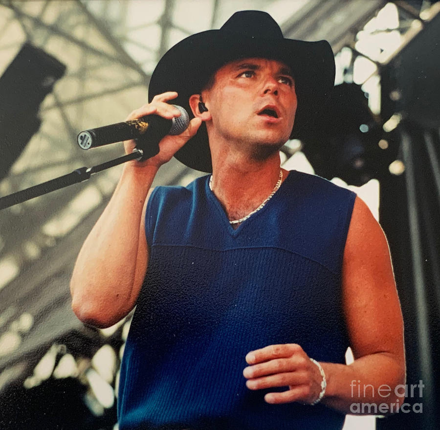 Kenny Chesney Photograph By Nehemiah Art 