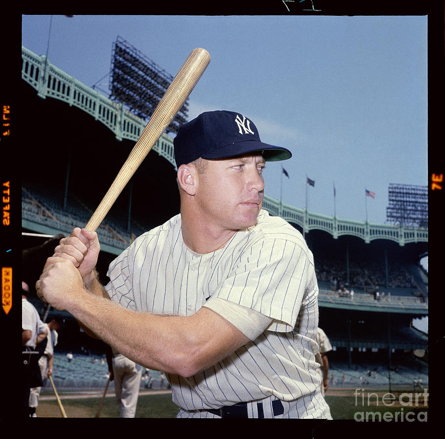 Mickey Mantle Photograph - Mickey Mantle #2 by Louis Requena