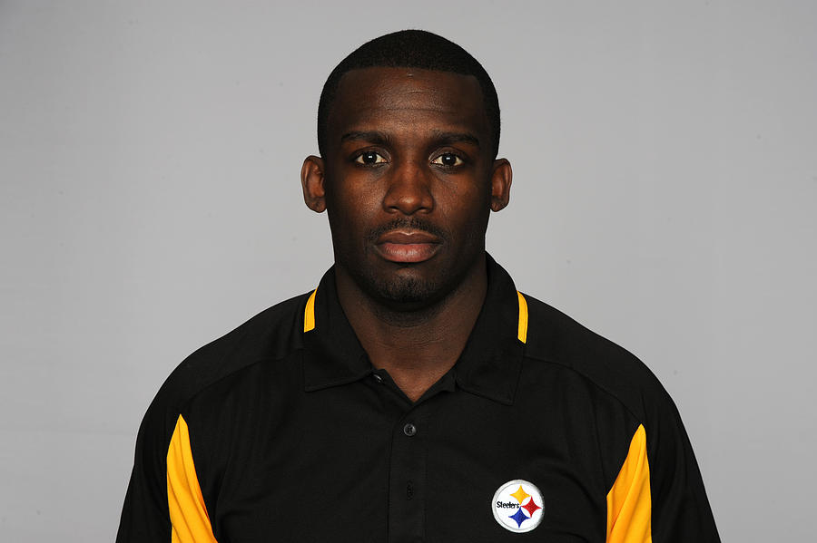 Pittsburgh Steelers 2010 Headshots #2 Photograph by Handout