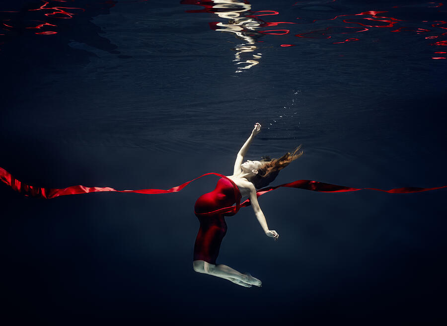 Pregnant Woman Underwater #2 Photograph by Henrik Sorensen