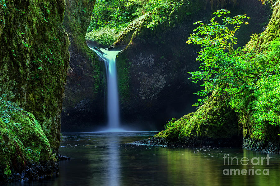 Punchbowl Falls - Oregon II Photograph by Brian Jannsen