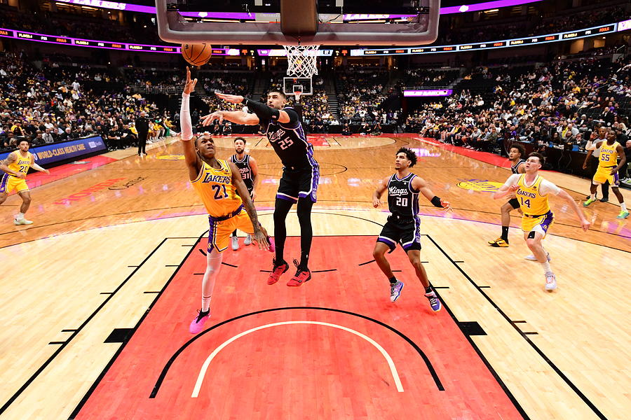 Sacramento Kings v Los Angeles Lakers #2 Photograph by Adam Pantozzi