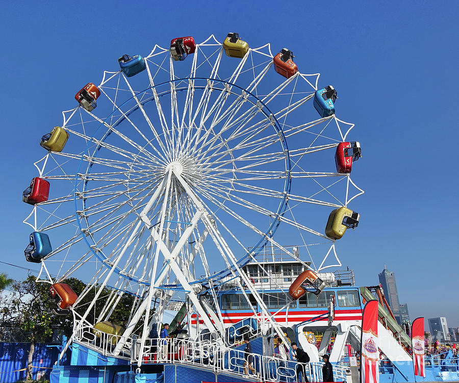 Small Colorful Ferris Wheel by Yali Shi Small Colorful Ferris Wheel by Yali Shi