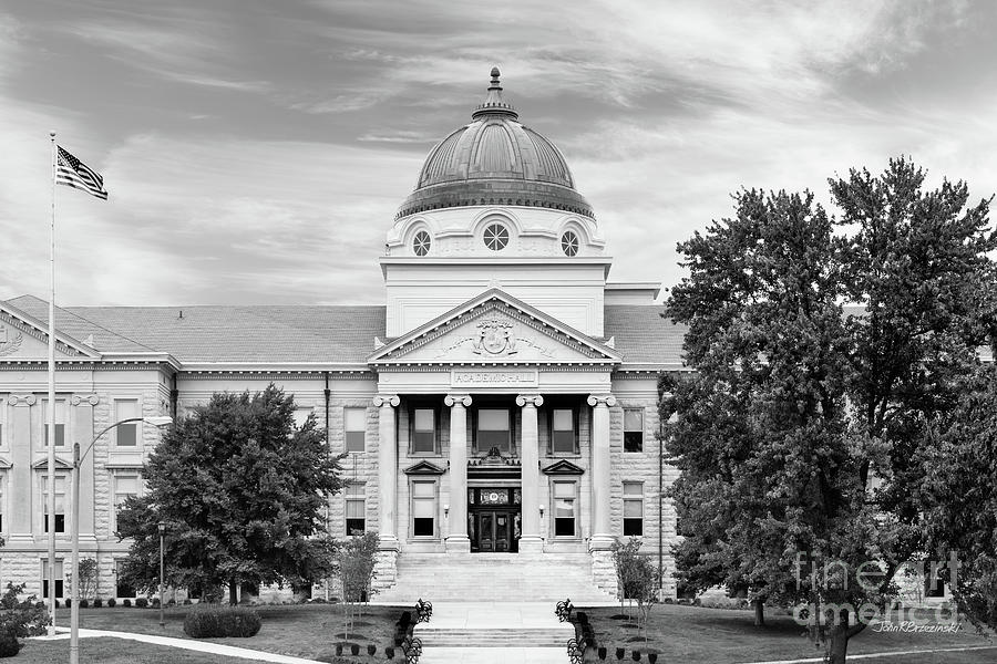 Southeast Missouri State University Academic Hall Photograph by University Icons