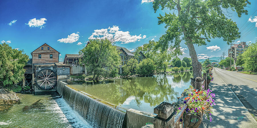 The Pigeon Forge Mill Old Mill Pigeon Forge Tennessee #2 Photograph by Dave Morgan
