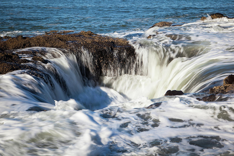 Thor's Well At Cape Perpetua In Oregon #2 Photograph By Alan Lemire 