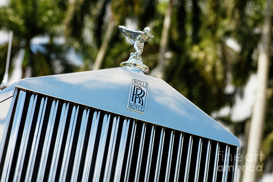 Vintage Rolls Royce #2 Photograph by Raul Rodriguez