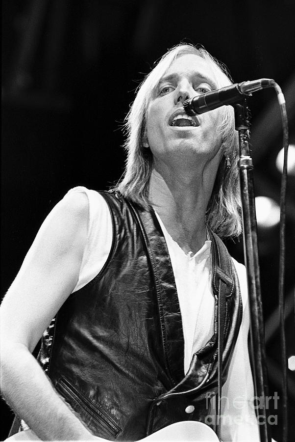 Tom Petty Photograph - Tom Petty #7 by Concert Photos