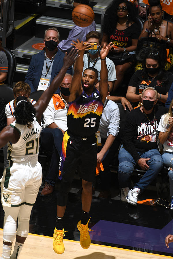 2021 NBA Finals - Milwaukee Bucks v Pheonix Suns Photograph by Garrett Ellwood