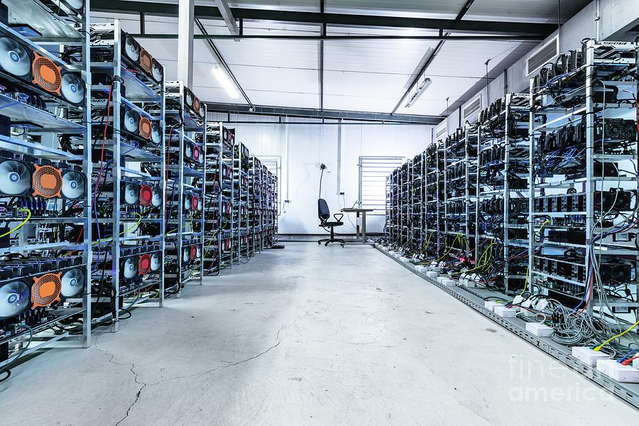 what is consider a big crypto mining farm