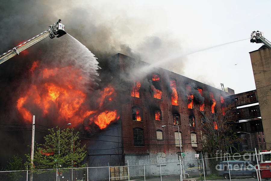 May 2nd 2006  Spectacular Greenpoint Terminal 10 Alarm Fire in Brooklyn, NY #21 Photograph by Steven Spak