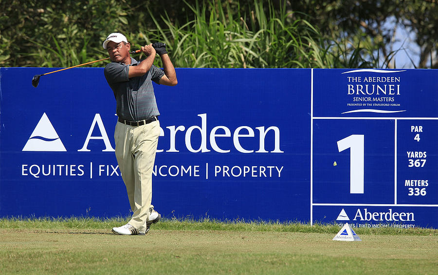 The Aberdeen Brunei Senior Masters - Round Three #21 Photograph by Phil Inglis The Aberdeen Brunei Senior Masters - Round Three #21 Photograph by Phil Inglis