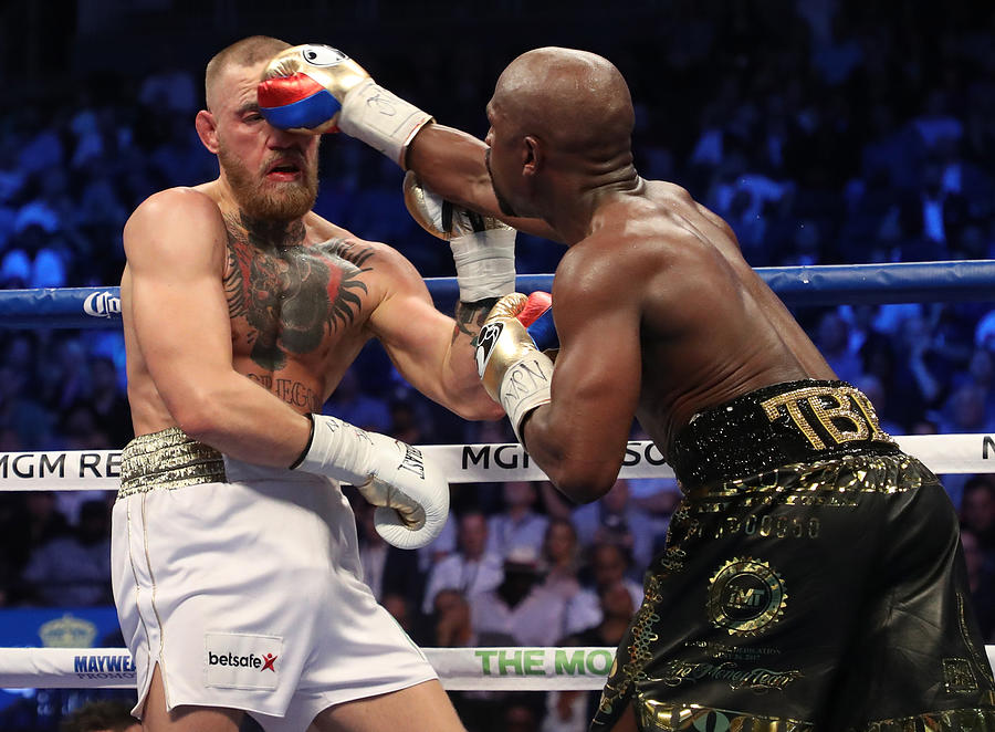 Floyd Mayweather Jr. v Conor McGregor #23 Photograph by Christian Petersen