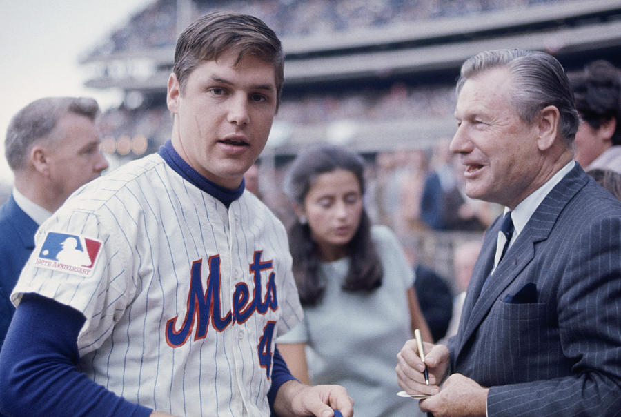 Tom Seaver #23 Photograph by Focus On Sport