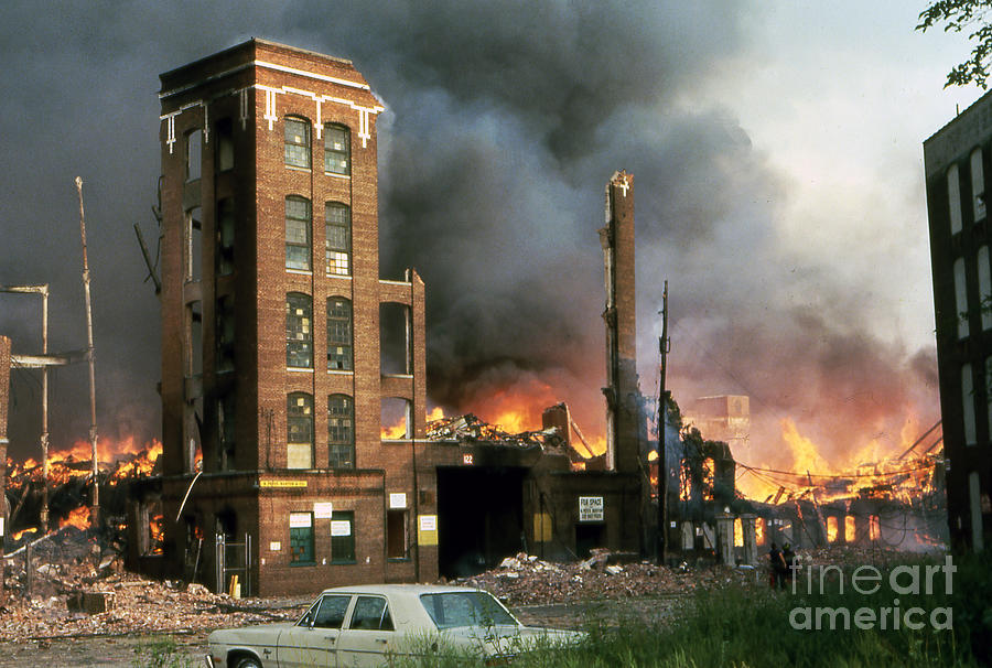 9-02-85 Passaic, NJ Labor Day Fire, Conflagration  #24 Photograph by Steven Spak