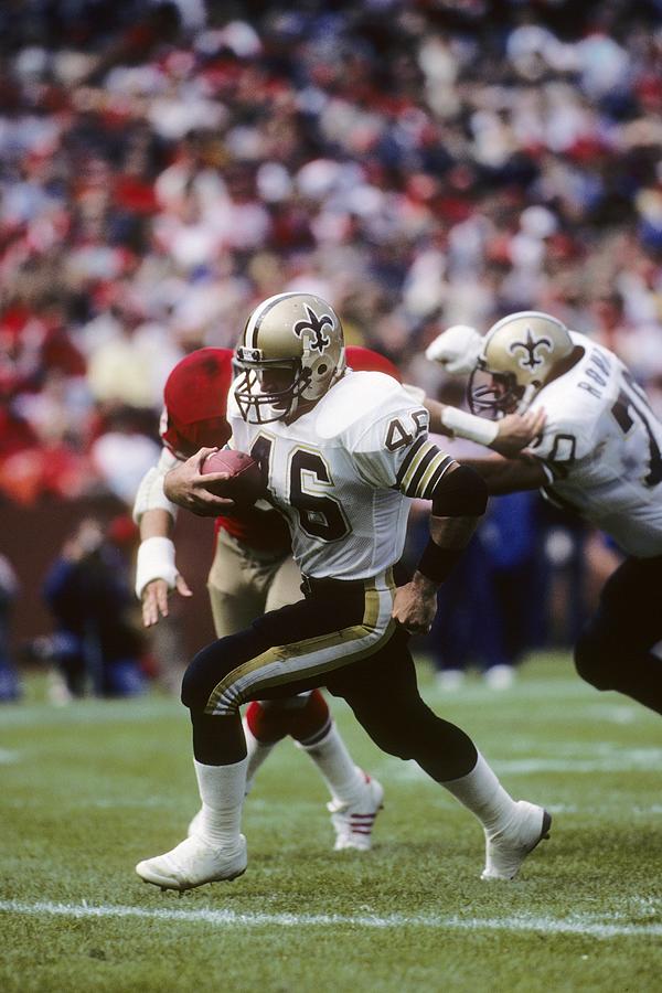 New Orleans Saints v San Francisco 49ers Photograph by George Rose